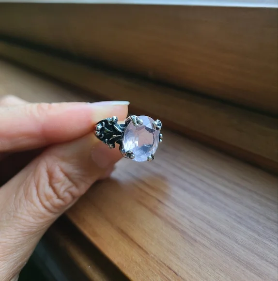 Bloodmilk Rose Quartz Ring - Picture 2 of 6